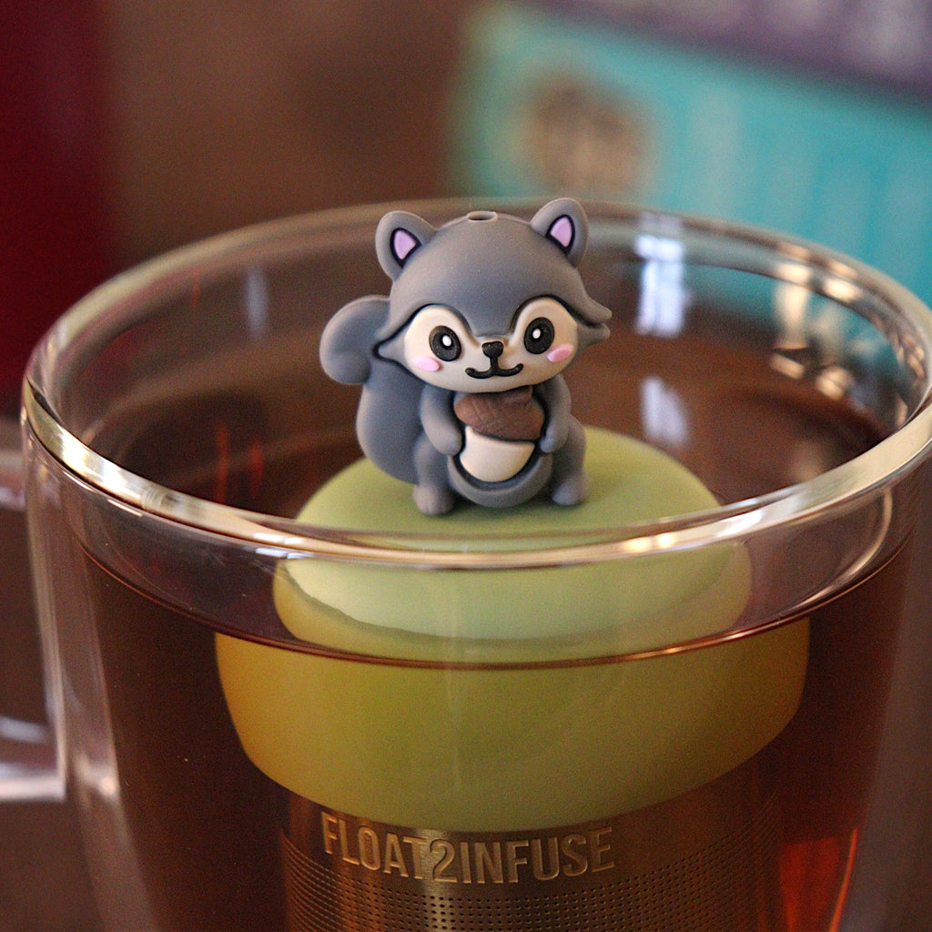 Floating 3D Grey Squirrel Tea Infuser - Cute Animal Tea Infuser for Loose Tea